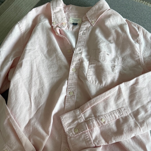 American Eagle Button Down Shirt *NWT* - Picture 2 of 3